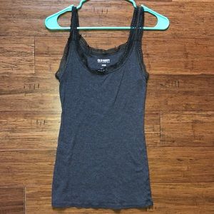 Old Navy size medium tank